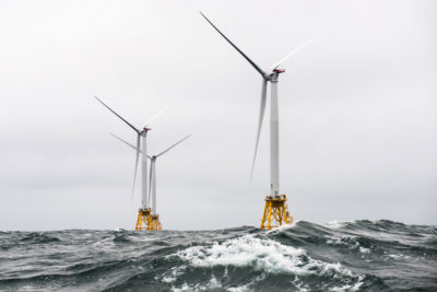 布洛克岛风电场，美国第一个也是唯一一个海上风力设施，位于罗德岛海岸。