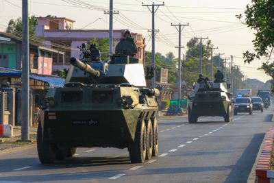 军事政变后不久，装甲车于2021年2月3日驾驶Kachin State Myitkyina。